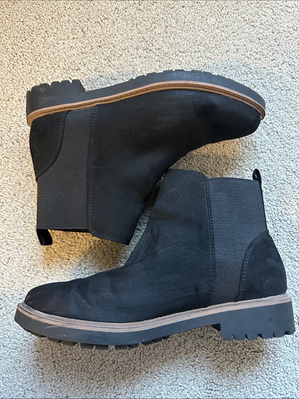 Black Chelsea Lug Sole Boots